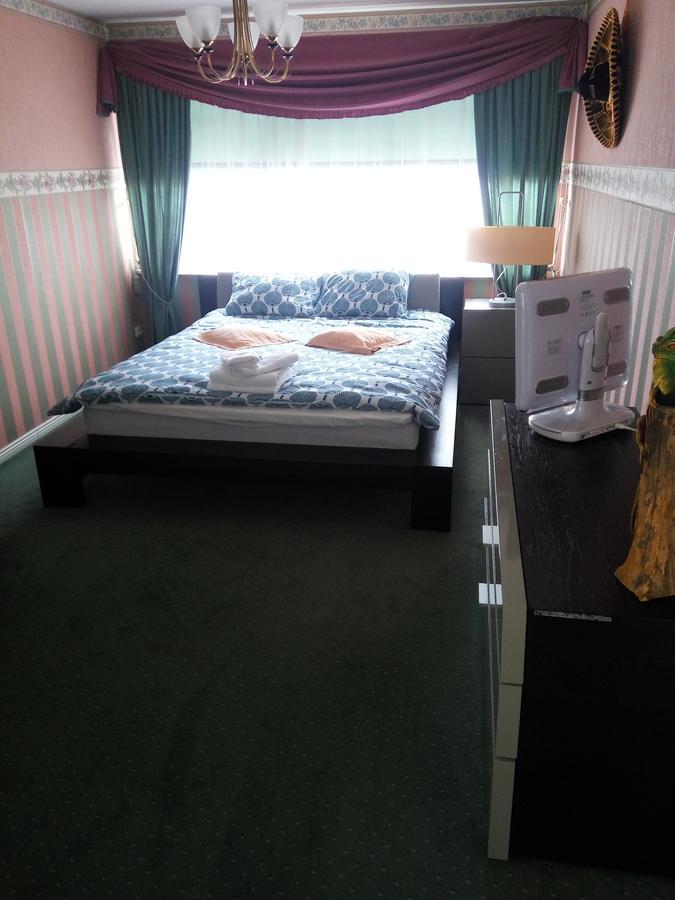 Hotel 777 Tallinn Buitenkant foto